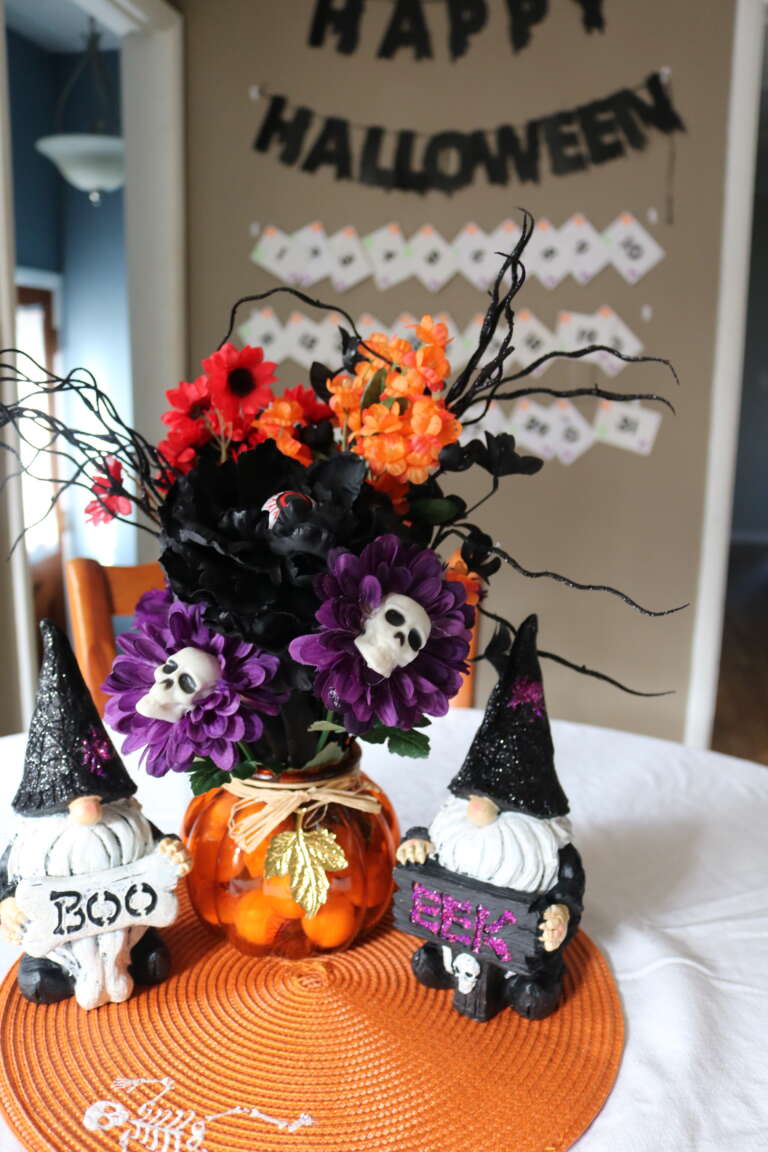 How to Make a Halloween Bouquet