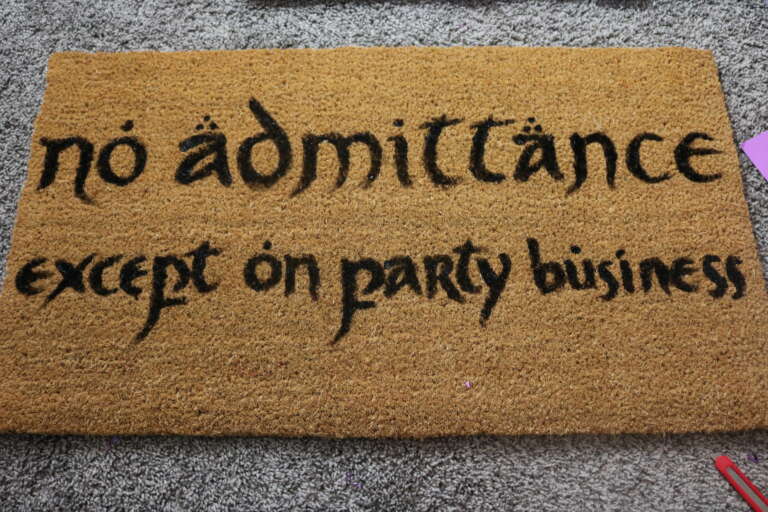 how to personalize your doormat