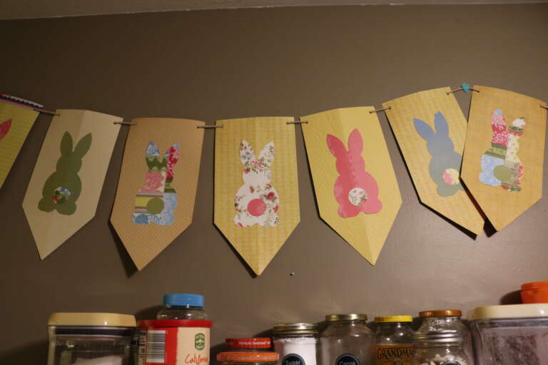 how to make a bunny bunting (cricut project)